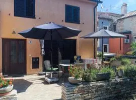 1 Bedroom Cozy Apartment In Novigrad