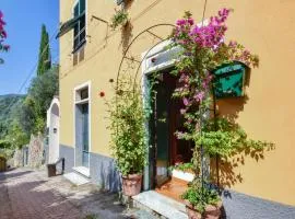 1 Bedroom Nice Home In Pieve Ligure