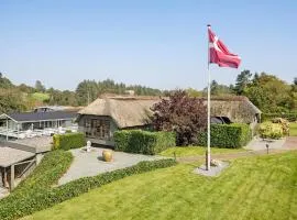 3 Bedroom Stunning Home In Farsø