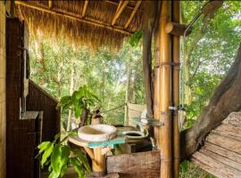 Canggu dream treehouse Bali, hotel i Canggu