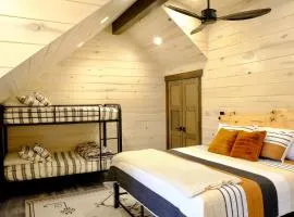 Juniper Ridge Luxury Two-bedroom Casita Zion E