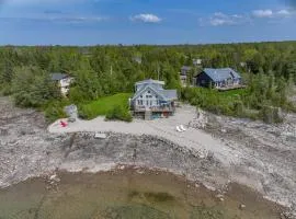 Purgatory Cove - Private Waterfront Escape