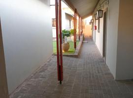 The Black Swann, hotel em Queenstown