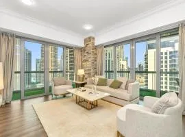 Elegant Two Bedroom Apartment with Large Balcony and Panoramic Downtown Skyline & Boulevard Views by Luxury Space