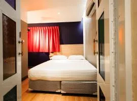 Cloud 9 Lodge