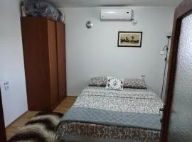 Apartment & Rooms Aleksandar