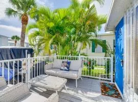 Island Cottage in Jensen Beach with Pool Access!