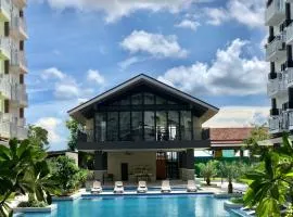 Cozy and Sunny Apartment near to Mactan Cebu International Airport - Amani Grand Resort & Residences