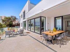 Villa Kalma - Torreguadiaro - Sotogrande、ソトグランデのホテル