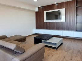 Amplio departamento en Cochabamba, hotel com piscinas em Cochabamba