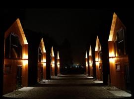 Domek Superior Bursztyn - Balia z hydromasażem, hotel v destinaci Mrzeżyno
