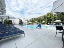 Landing at Emery Villages - 2 Bedrooms in Concord