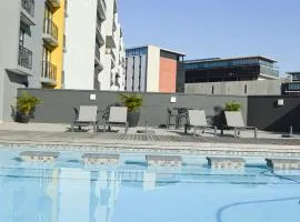 Millennial amplify comfort, 5 min walk to gateway, next to CCI and saunders park, free parking