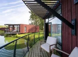 Belvilla Leaf Bungalow with luxe natural views