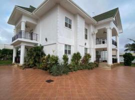 Tranquil Haven Villa, ξενοδοχείο σε Kumasi
