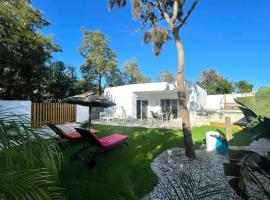 Minichalet El Molino 1, chalet de monta&ntilde;a en Chiclana de la Frontera