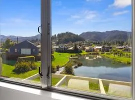 *** LAKE VILLA 458 ***