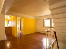 Oldie and Sleepy Hostel, hostel σε Udon Thani