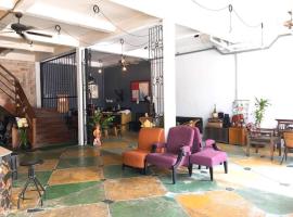 Sritrang Hotel, hotel poblíž Letiště Trang - TST, Trang