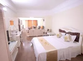 Classic Hoang Long Hotel