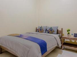 Penginapan Arsyana, hotel v destinaci Tamperan