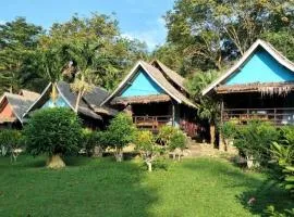 Sukorn Cabana Resort