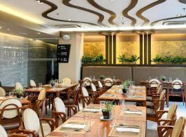 Home Crest Hotel, hotel v destinaci Sanghay