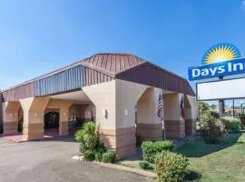 Days Inn by Wyndham Mt. Pleasant