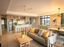 Hermanus Waterfront Apartments, Family Deluxe - Apt 2