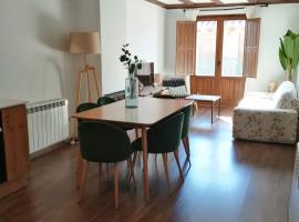 Apartamentos Casa Mem&eacute;, acomoda&ccedil;&atilde;o com cozinha em Mora de Rubielos