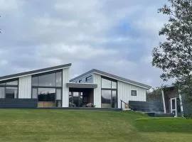 Holt Villa