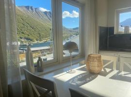 Tr&aelig;lvik Huset A, hotel que acepta mascotas en Tofta