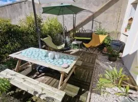 Petit cocon avec jardin, parking et plage à 150m, Le Havre