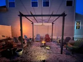 Space To Chill & Work in the Center of Everything