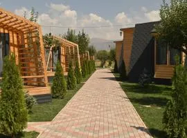 Hidden Garden Resort