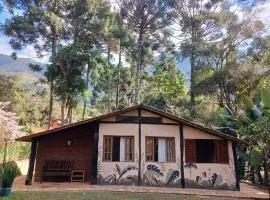 Casa das Araucárias, no Vale do Matutu, Aiuruoca-MG