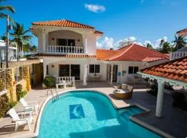 Brisas Doradas Beachfront Villa