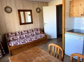 Résidence Soleil - Appartement confort pour 5 pers., secteur calme du soleil, place de parking MAE-5171
