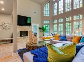 Game Room and Lake Bonham On-Site Family Getaway!