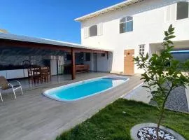 FRENTE MAR CASTELHANOS Casa Recanto Azul 7 Suítes Lazer Completo e Conforto recém reformada para Até 25 Pessoas Ideal para reunir Famílias e Amigos