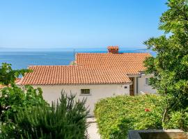 Apartments by the sea Baska Voda, Makarska - 300, Hotel in Baška Voda