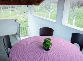 Secluded apartments Srb, Zagora - 22245, hotel di Srb