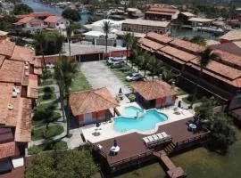 Casa Duplex em Condominio com Canal Navegavel