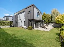 Tenby Apartments