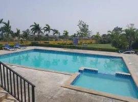Island Escape-Stonebrook Manor
