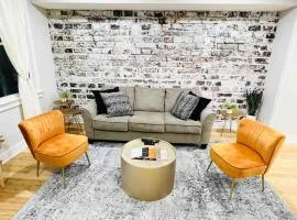 Contemporary Upscale 3BDR Home at Popular H Street Corridor Parking Included Free Cancellation