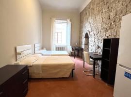 Residenza del Capitano, hostel in Siena