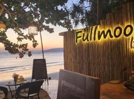 Fullmoon Beachresort Krabi, hotel in Ao Nang Beach
