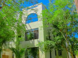 Silent Palms Villa，位于Galu的海滩短租房