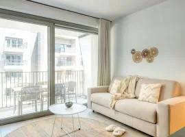 Seaside Escape Perfect for 5 in Ostend
